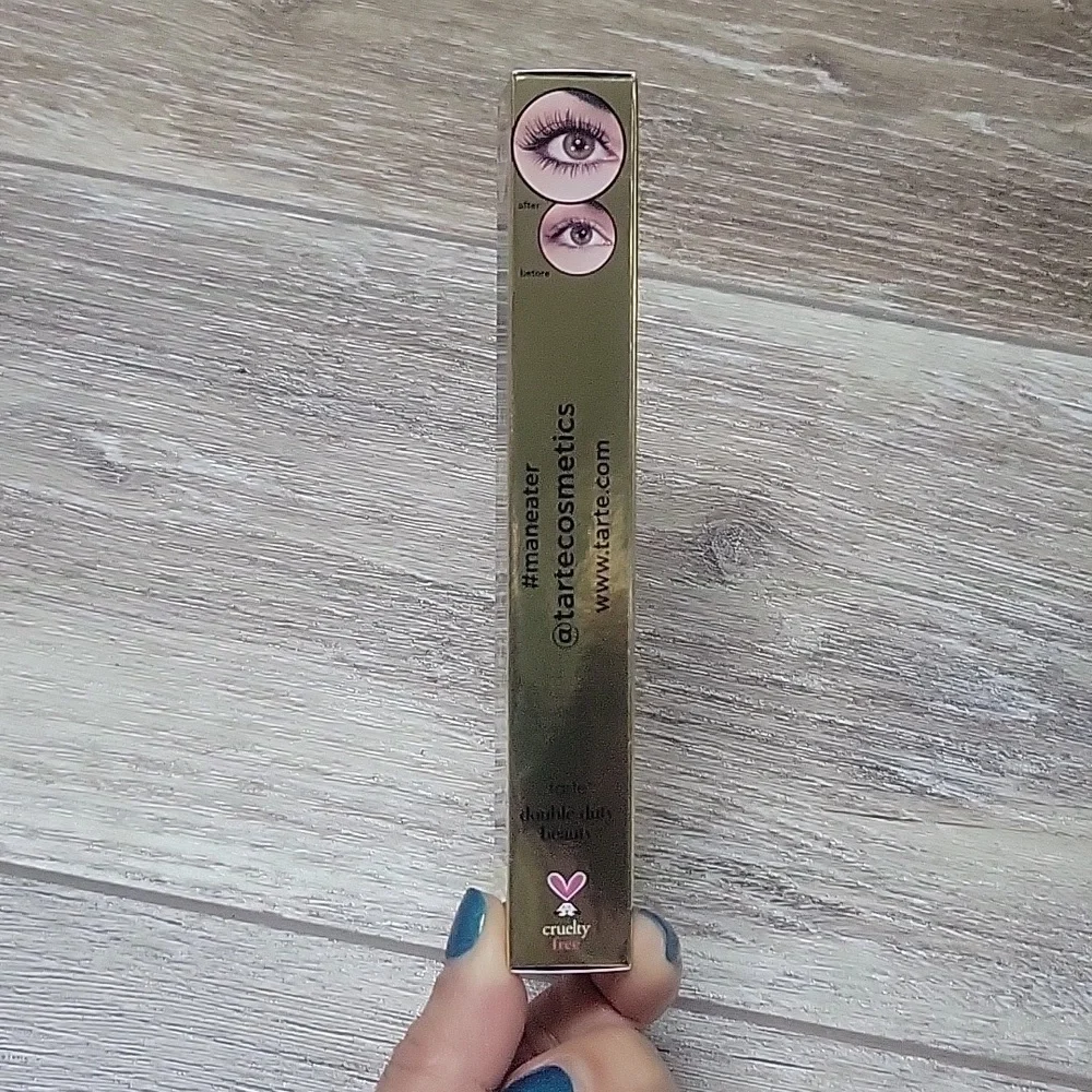 NIB Tarte Maneater Mascera in Black